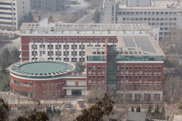山东大学软件园校区图书馆.jpg