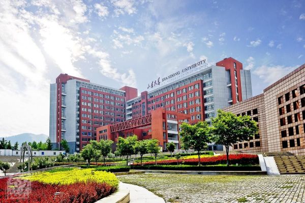 山东大学兴隆山校区教学楼.jpg
